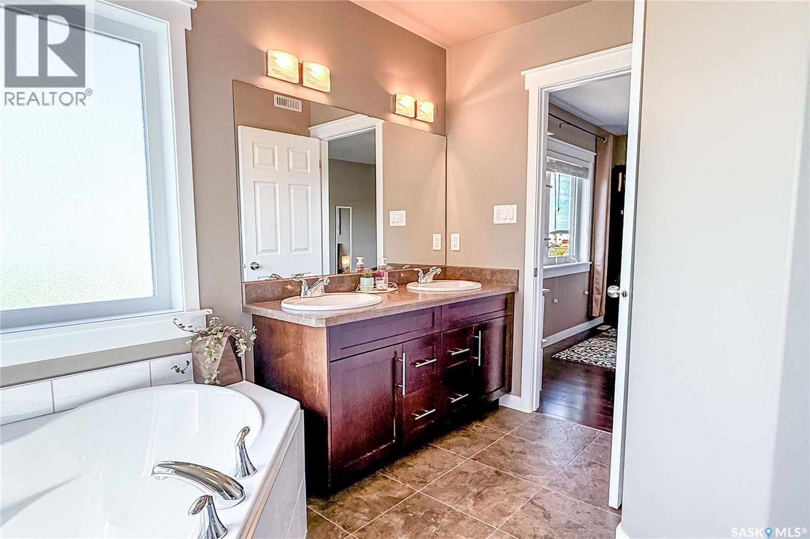 4513 Padwick Avenue, Regina, Saskatchewan  S4W 0C5 - Photo 34 - SK040873