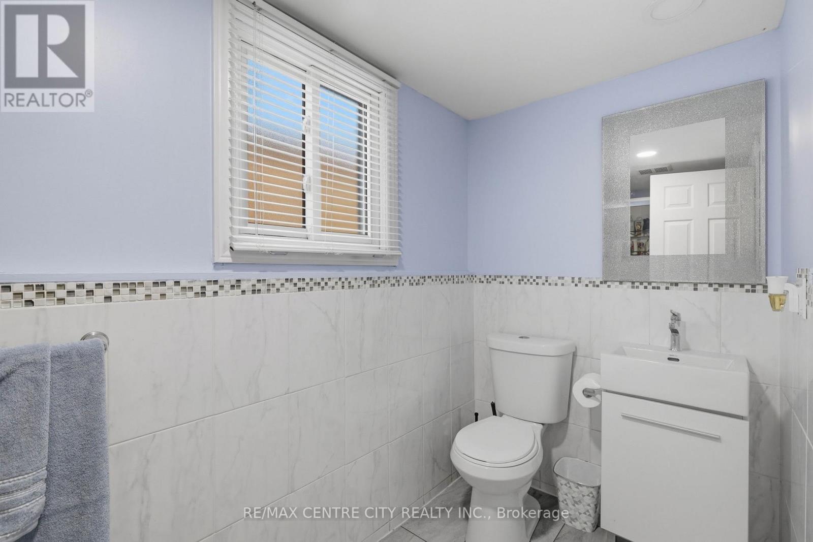 419 Ferndale Avenue, London South, Ontario  N6C 2Y9 - Photo 27 - X13497450