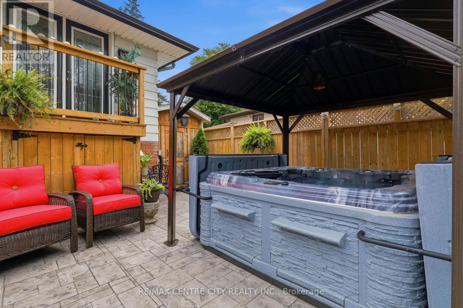 419 Ferndale Avenue, London South, Ontario  N6C 2Y9 - Photo 41 - X13497450