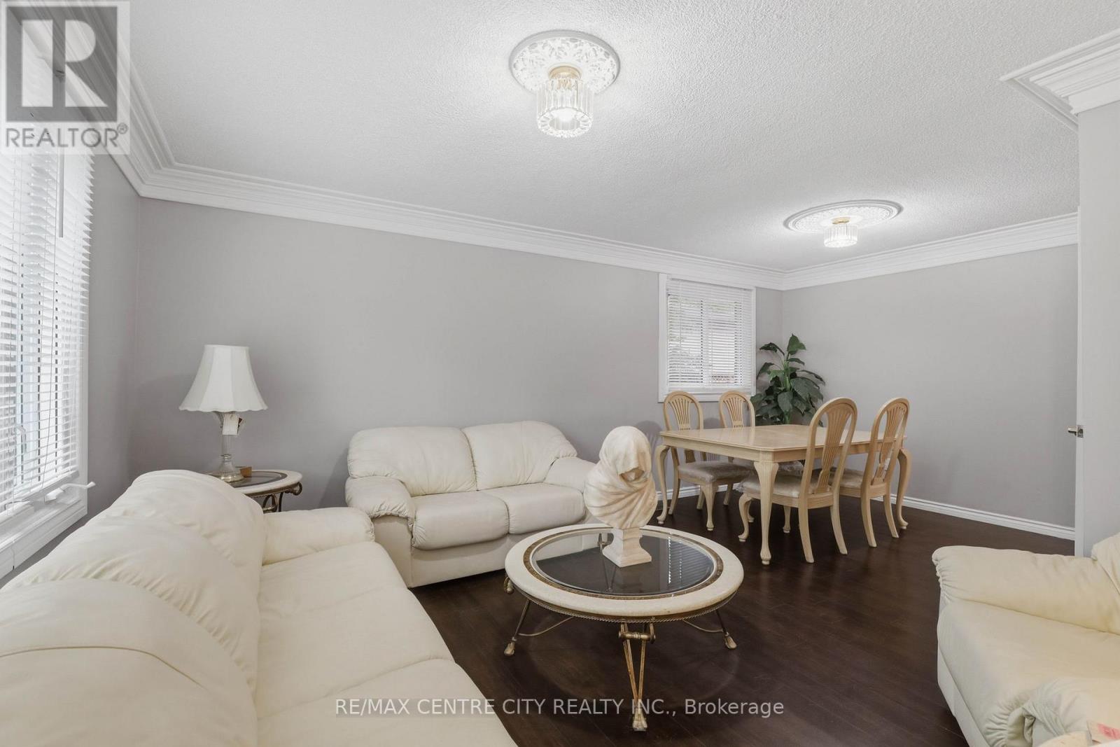 419 Ferndale Avenue, London South, Ontario  N6C 2Y9 - Photo 7 - X13497450