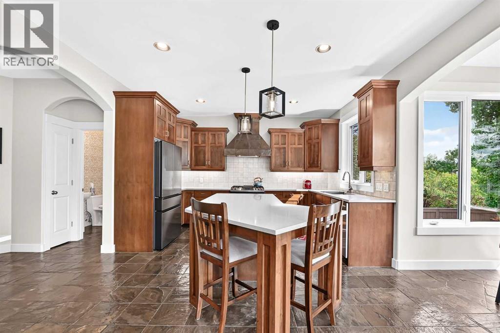 90 Evergreen Common Sw, Calgary, Alberta  T2Y 4N7 - Photo 5 - A2322132