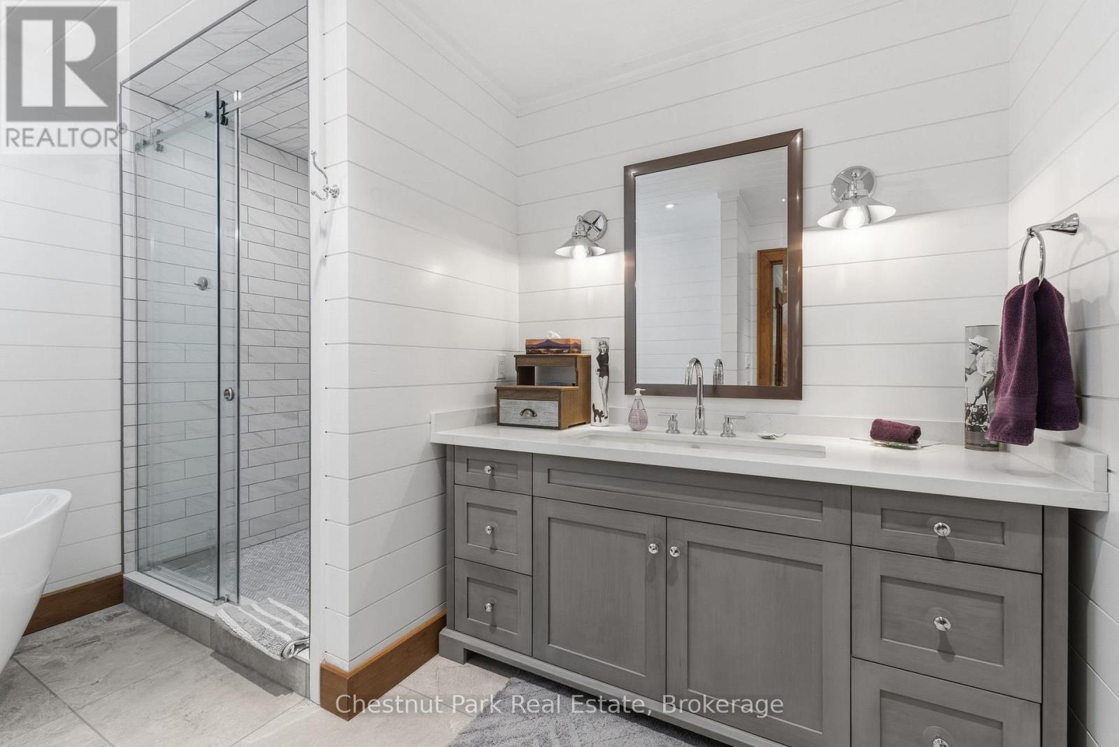 1077 Hamills Point Road, Muskoka Lakes, Ontario  P0B 1J0 - Photo 17 - X13497476