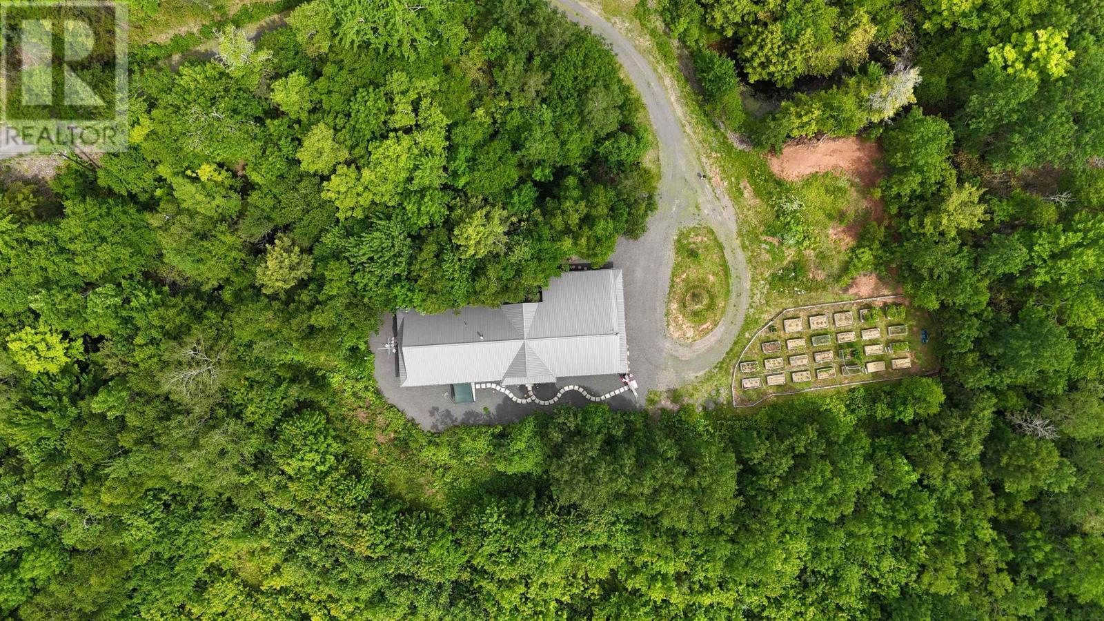 516 Burgess Mountain Road, Woodville, Nova Scotia  B0P 1G0 - Photo 15 - 202528486
