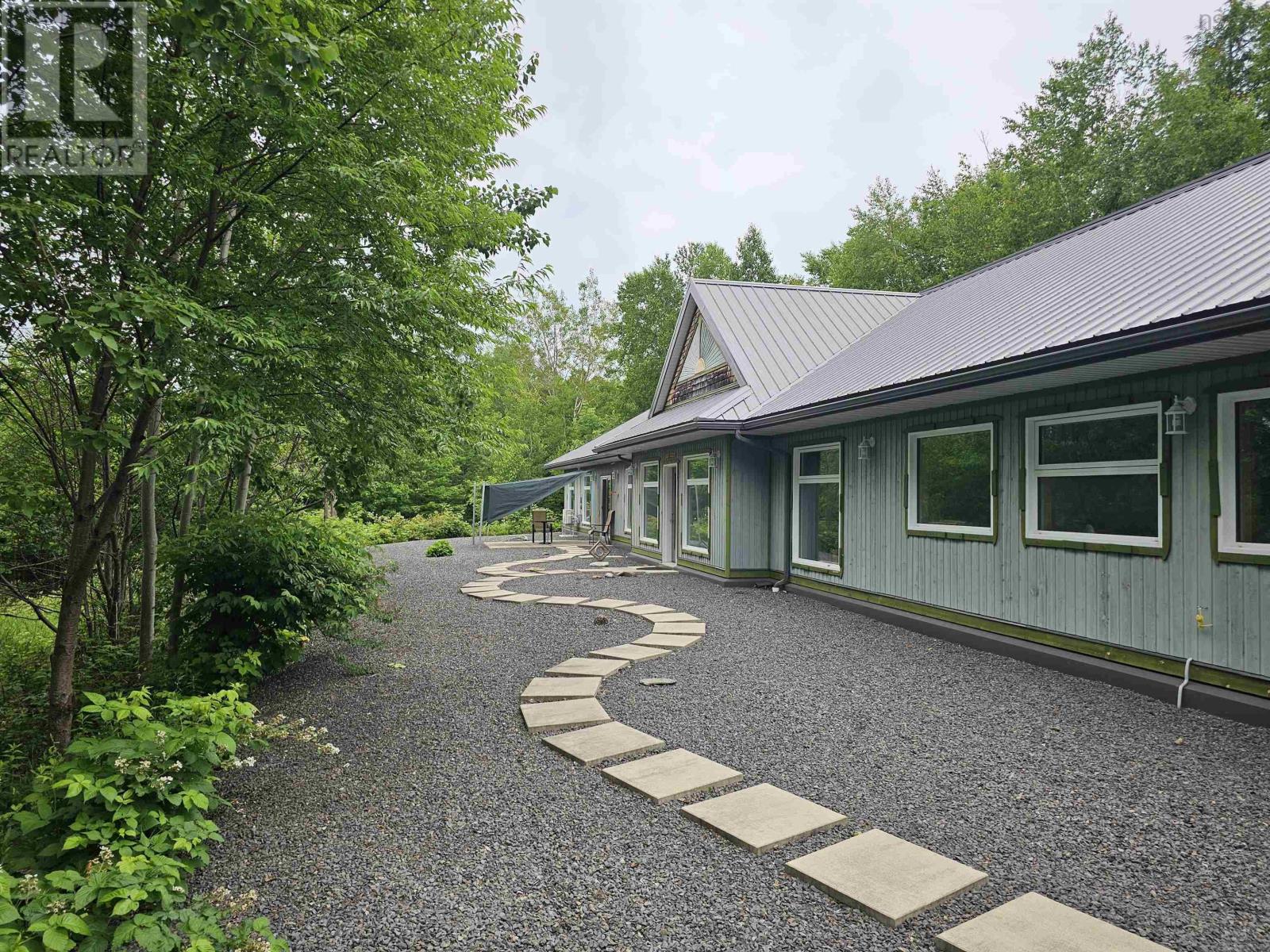 516 Burgess Mountain Road, Woodville, Nova Scotia  B0P 1G0 - Photo 5 - 202528486