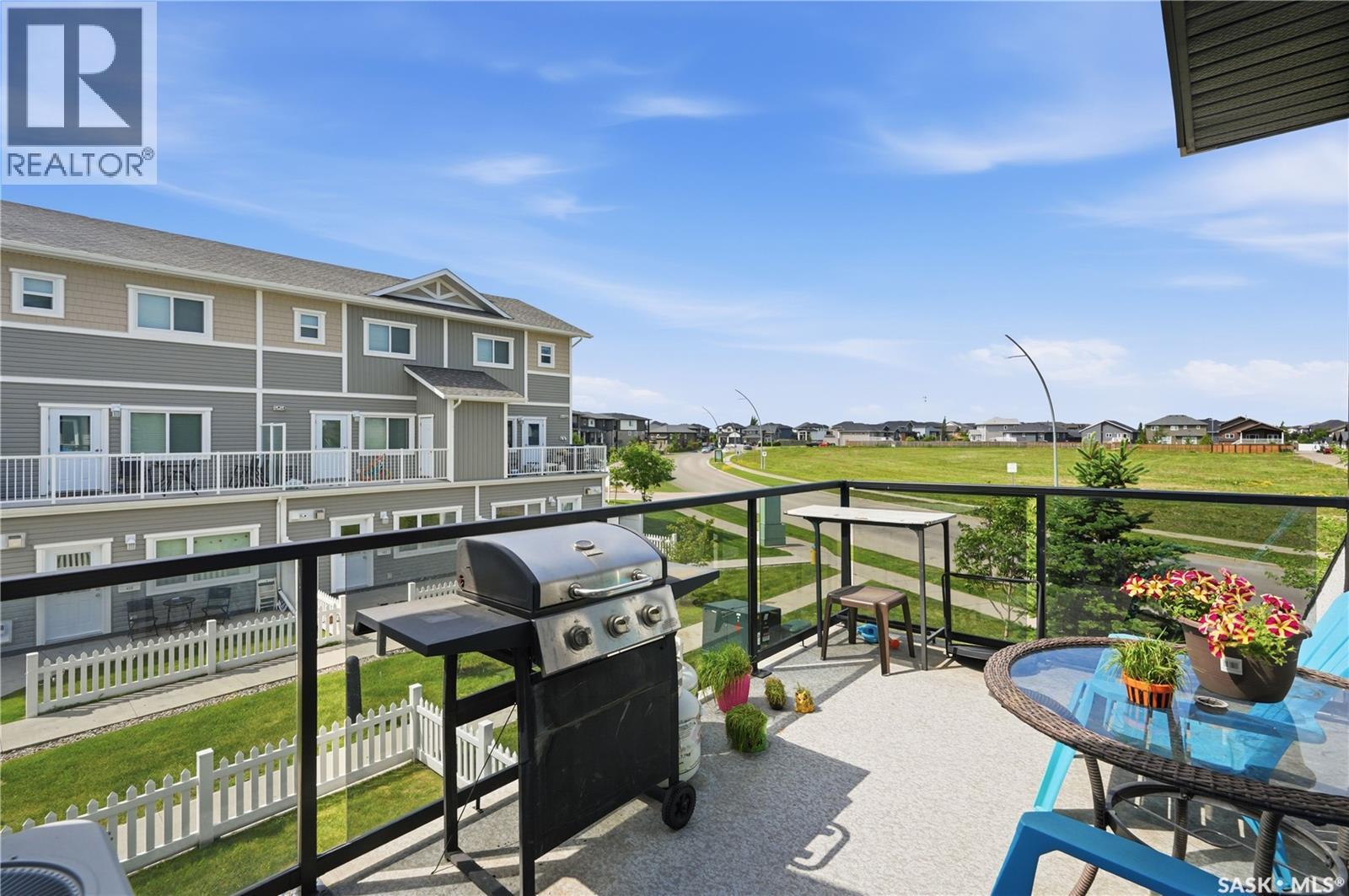 1218 130 Marlatte Crescent, Saskatoon, Saskatchewan  S7W 0W1 - Photo 3 - SK040732