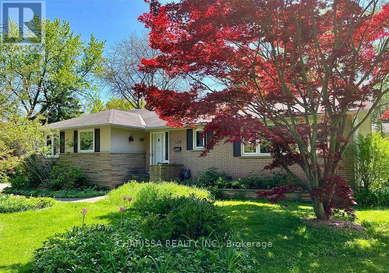 BSMT - 1238 DONLEA CRESCENT, Oakville, Ontario