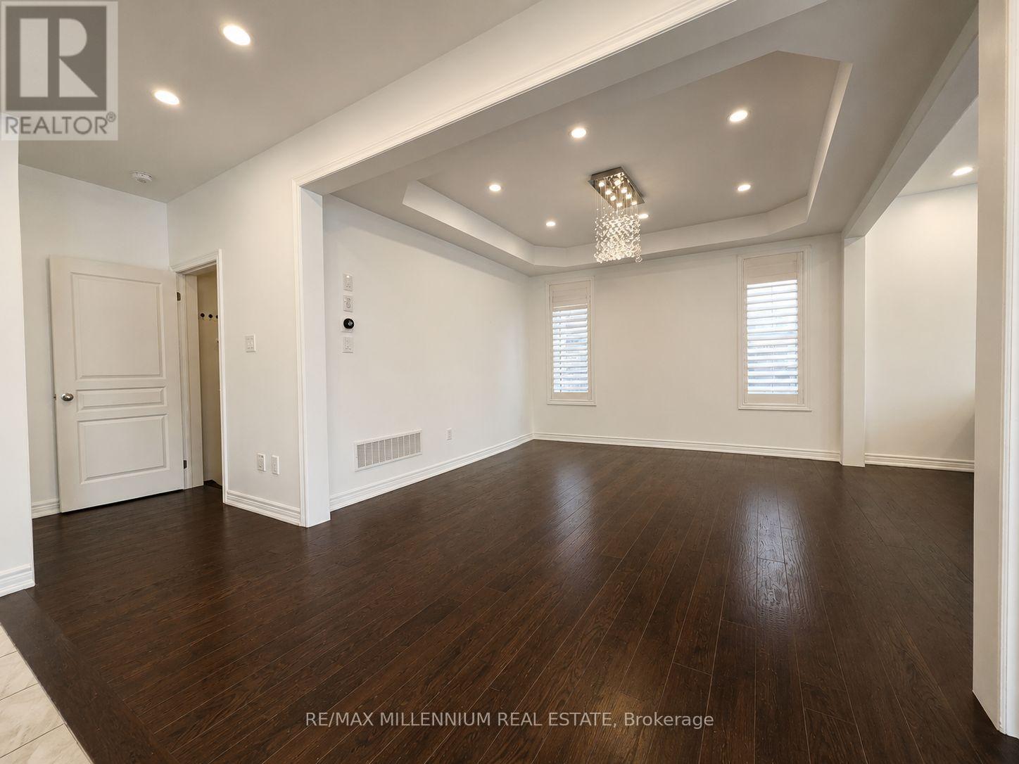 253 East's Corners (Main & 2nd Floors) Boulevard S, Vaughan, Ontario  L4H 4L7 - Photo 5 - N13494346
