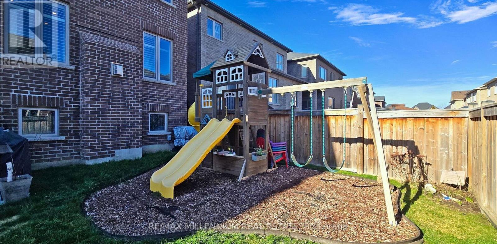 253 East's Corners (Main & 2nd Floors) Boulevard S, Vaughan, Ontario  L4H 4L7 - Photo 43 - N13494346