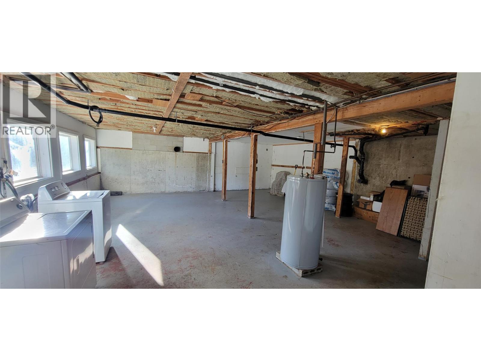 7761 3a Highway, Balfour, British Columbia  V0G 1C0 - Photo 18 - 10376726