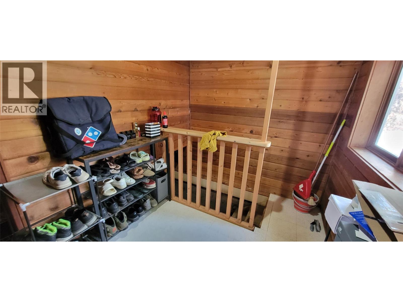 7761 3a Highway, Balfour, British Columbia  V0G 1C0 - Photo 14 - 10376726