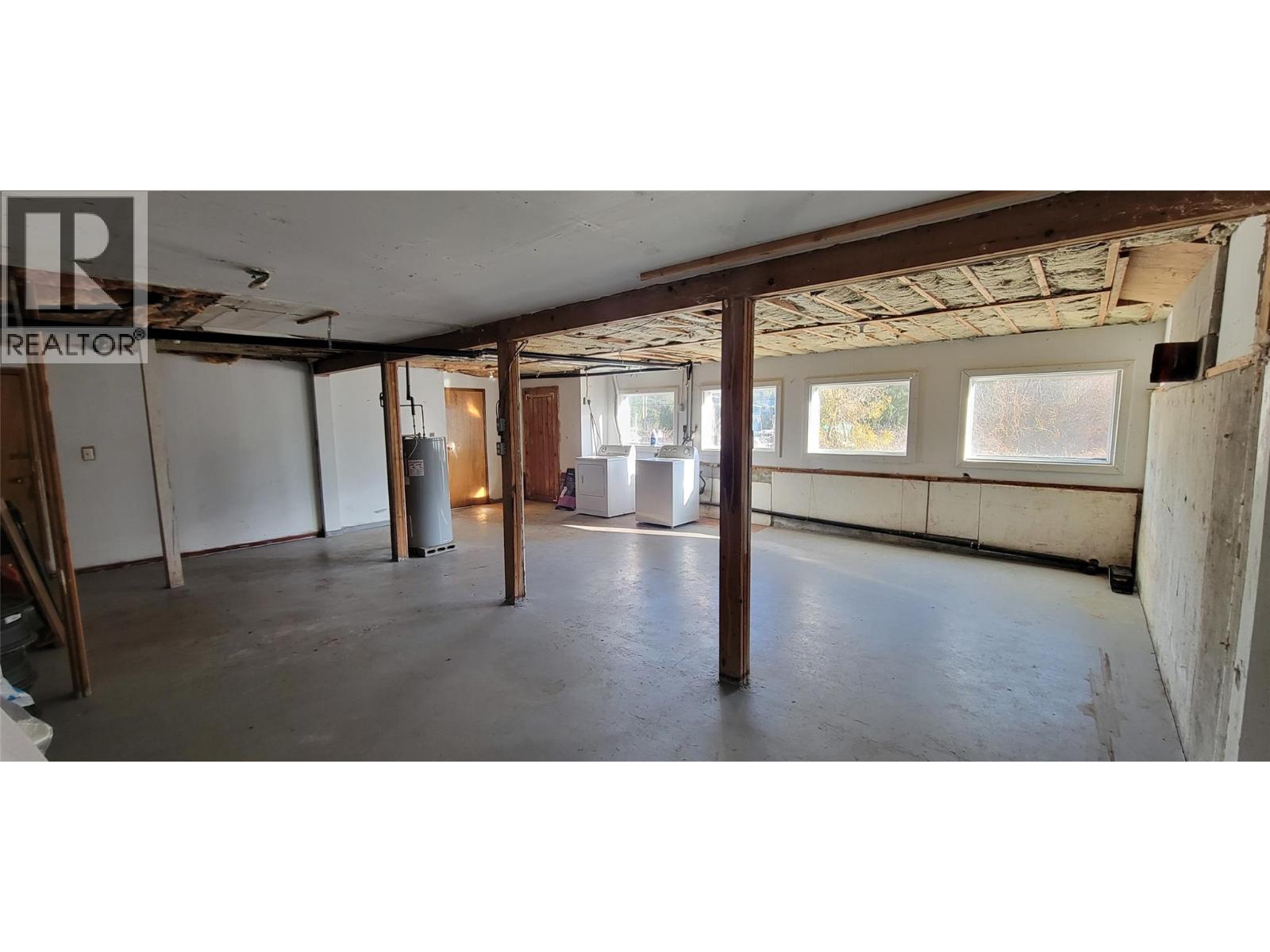 7761 3a Highway, Balfour, British Columbia  V0G 1C0 - Photo 17 - 10376726