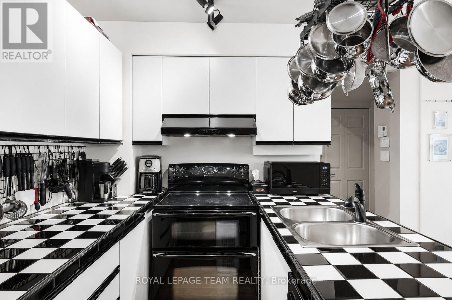 2 - 220 Wilbrod Avenue, Ottawa, Ontario  K1N 6L6 - Photo 16 - X13436042