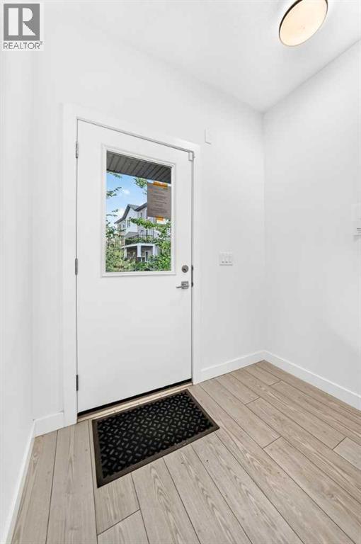 802, 335 Creekside Boulevard SW, Calgary, Alberta  T2X 5L1 - Photo 4 - A2324316