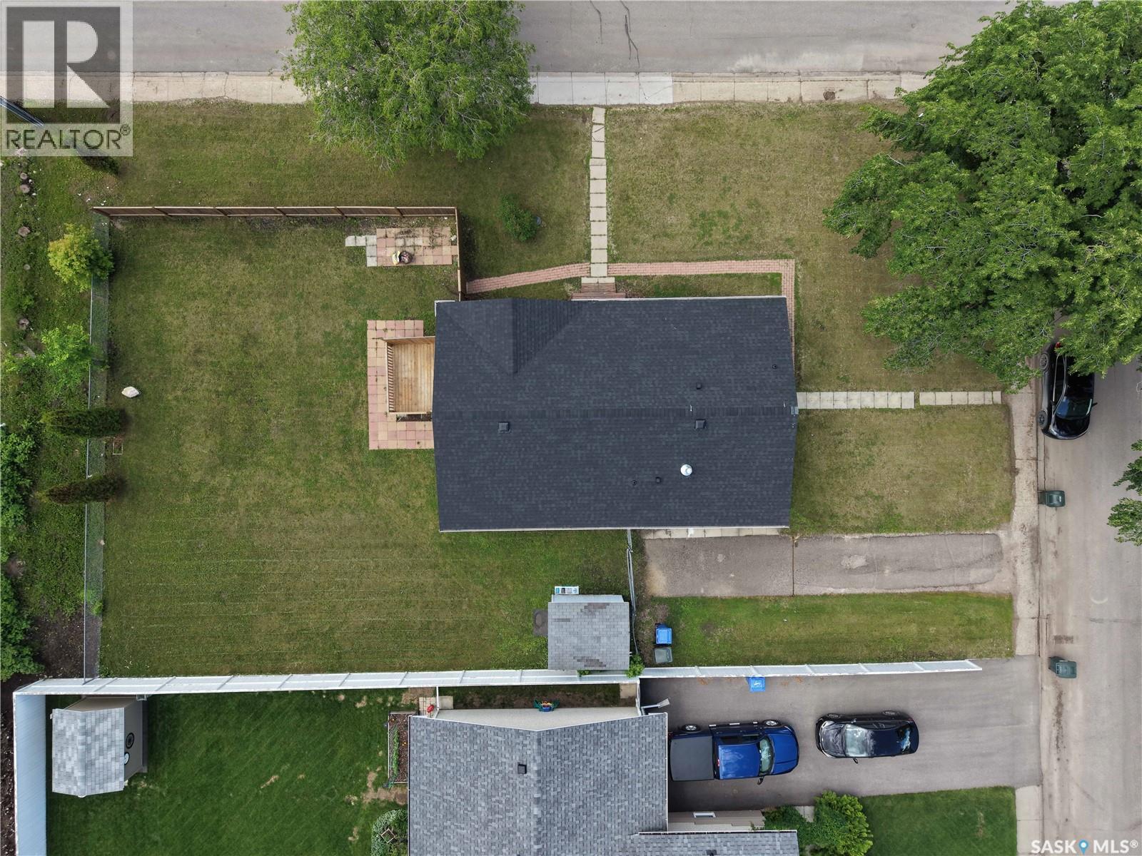 2410 Steuart Avenue, Prince Albert, Saskatchewan  S6V 2V2 - Photo 10 - SK040811