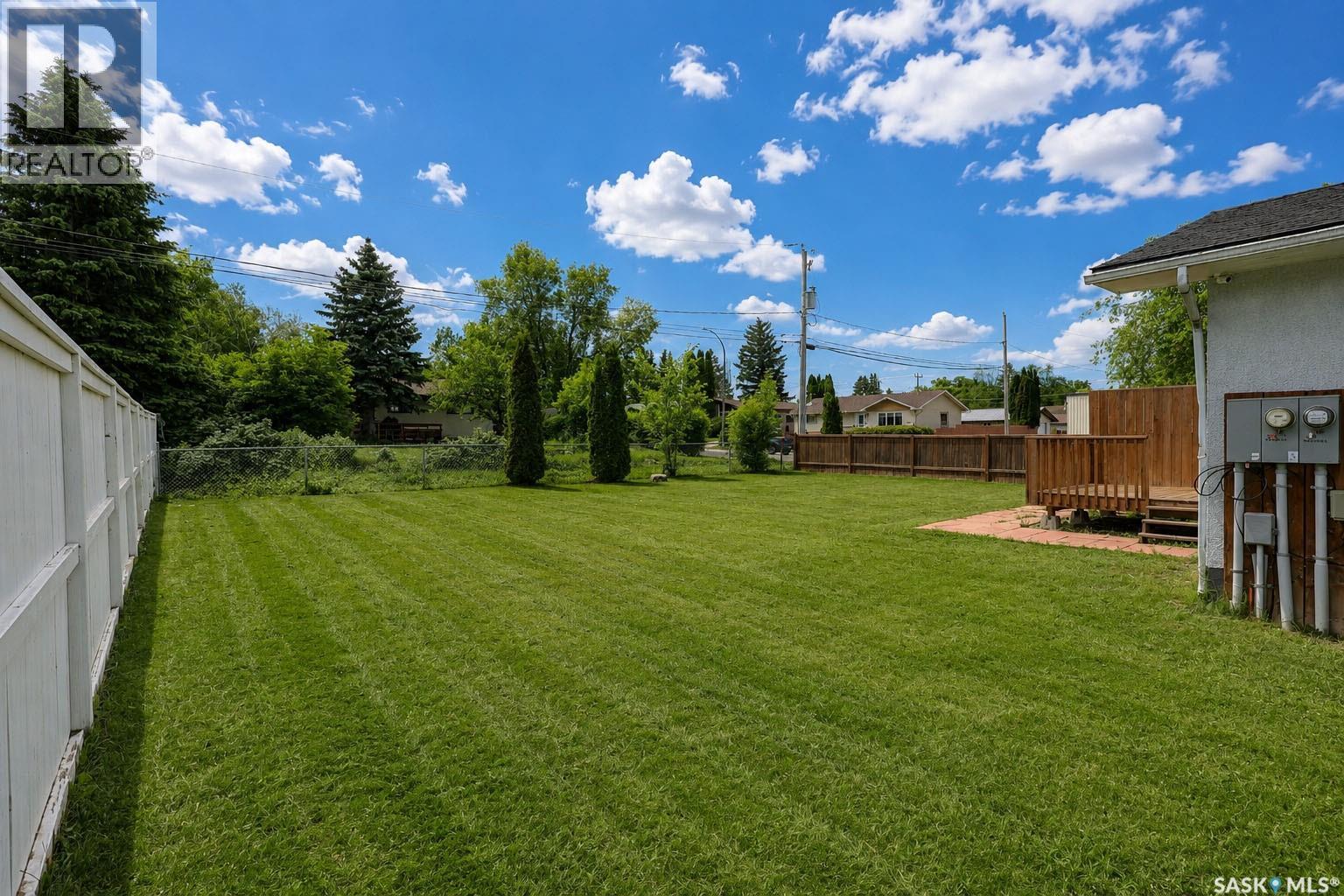2410 Steuart Avenue, Prince Albert, Saskatchewan  S6V 2V2 - Photo 35 - SK040811