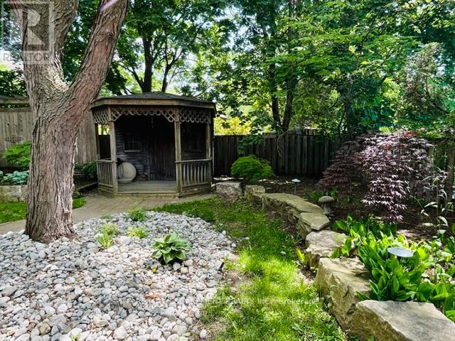 333 Claremont Crescent, Oakville, Ontario  L6J 6J9 - Photo 34 - W13081828