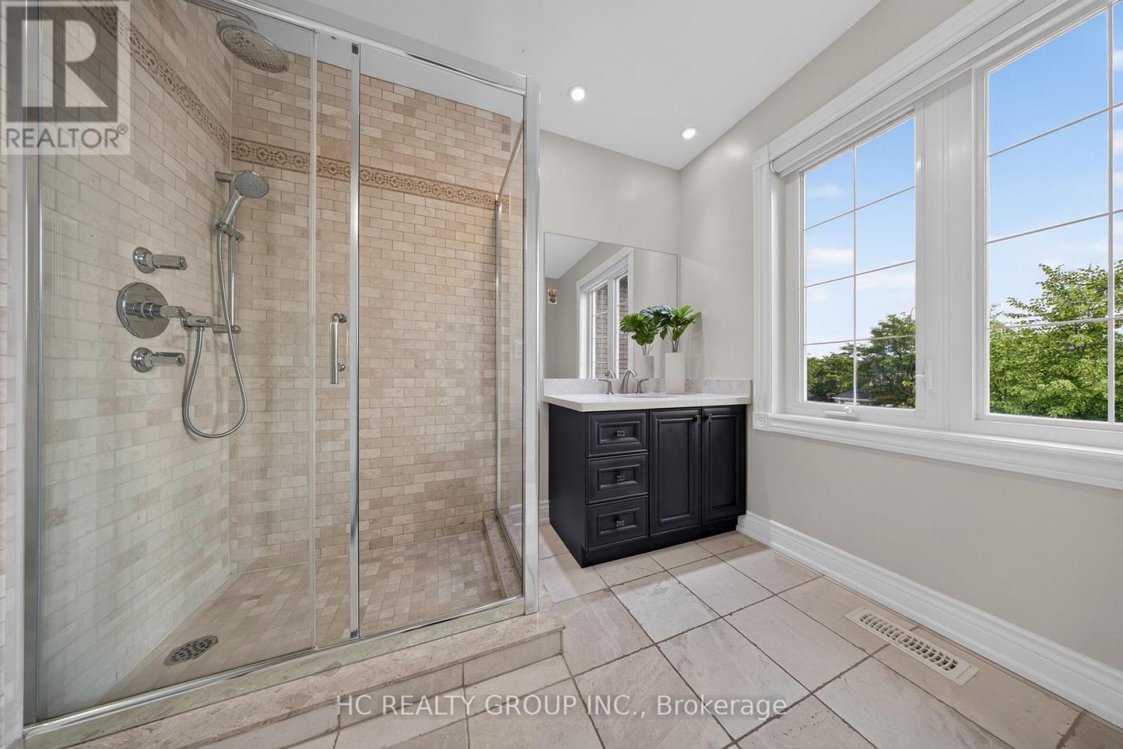 2151 Rodick Road, Markham, Ontario  L6C 1S8 - Photo 45 - N13481136