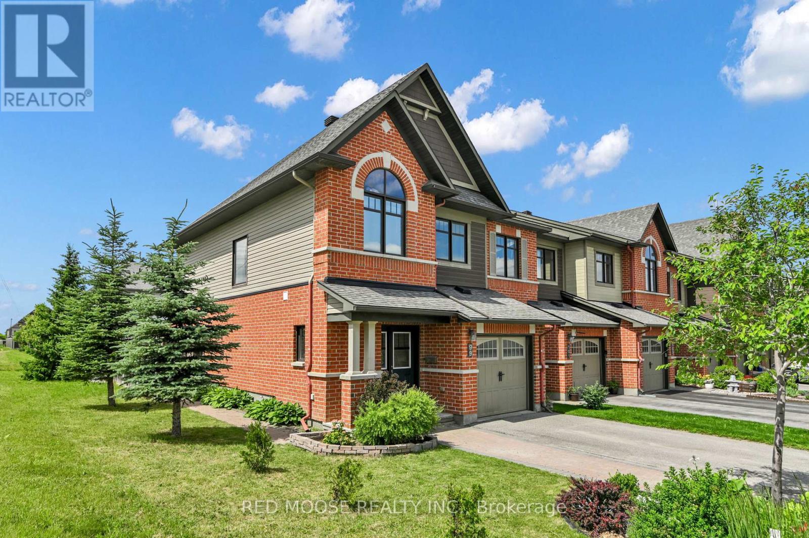 99 Calvington Avenue, Ottawa, Ontario  K2T 0H7 - Photo 2 - X13497654