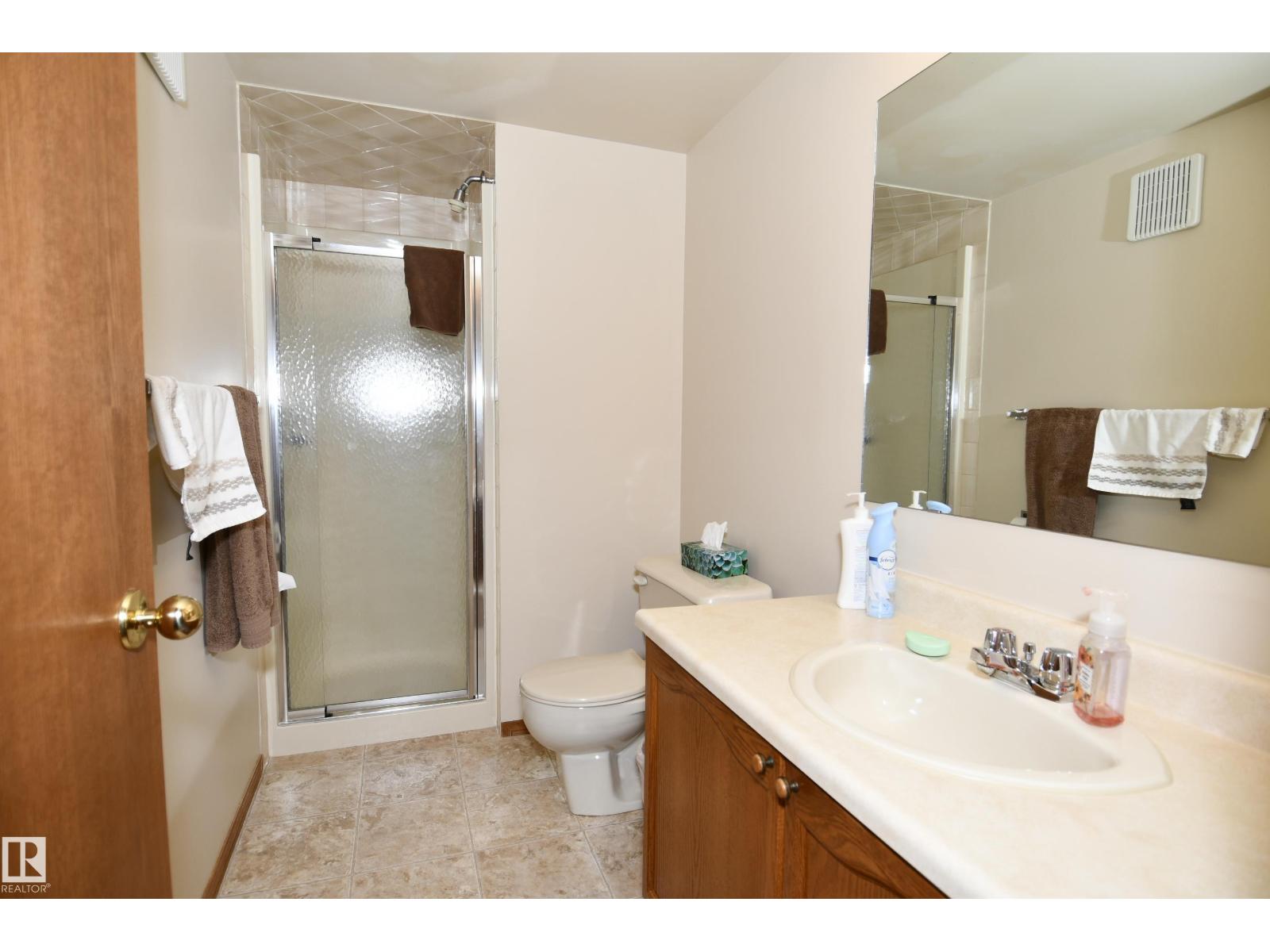 3 Notre Dame Cr, Leduc, Alberta  T9E 6H8 - Photo 32 - E4496019