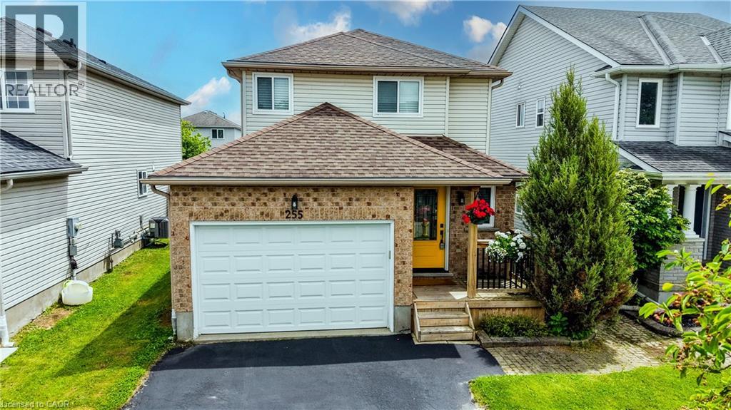 255 HIGHBROOK Crescent, Kitchener, Ontario