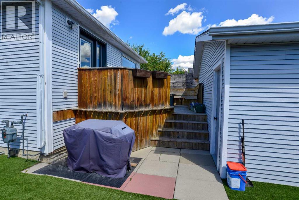 7 Tuscany Valley Road Nw, Calgary, Alberta  T3L 2C1 - Photo 40 - A2324175
