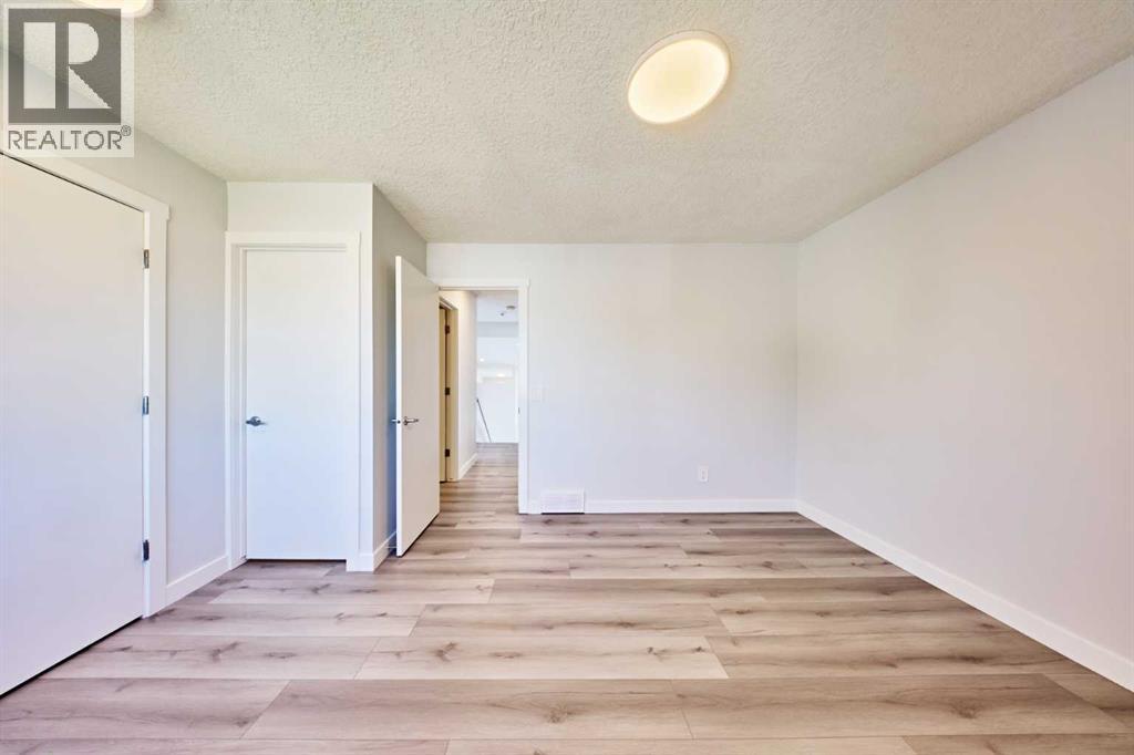 20 Erin Ridge Court Se, Calgary, Alberta  T2B 3B2 - Photo 21 - A2324315