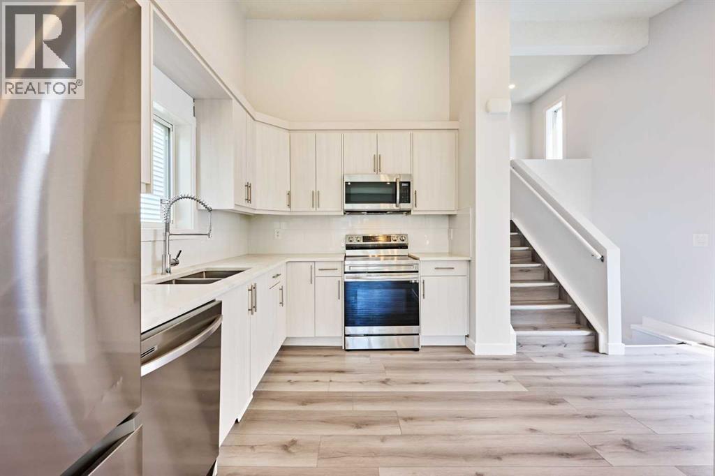 20 Erin Ridge Court Se, Calgary, Alberta  T2B 3B2 - Photo 10 - A2324315