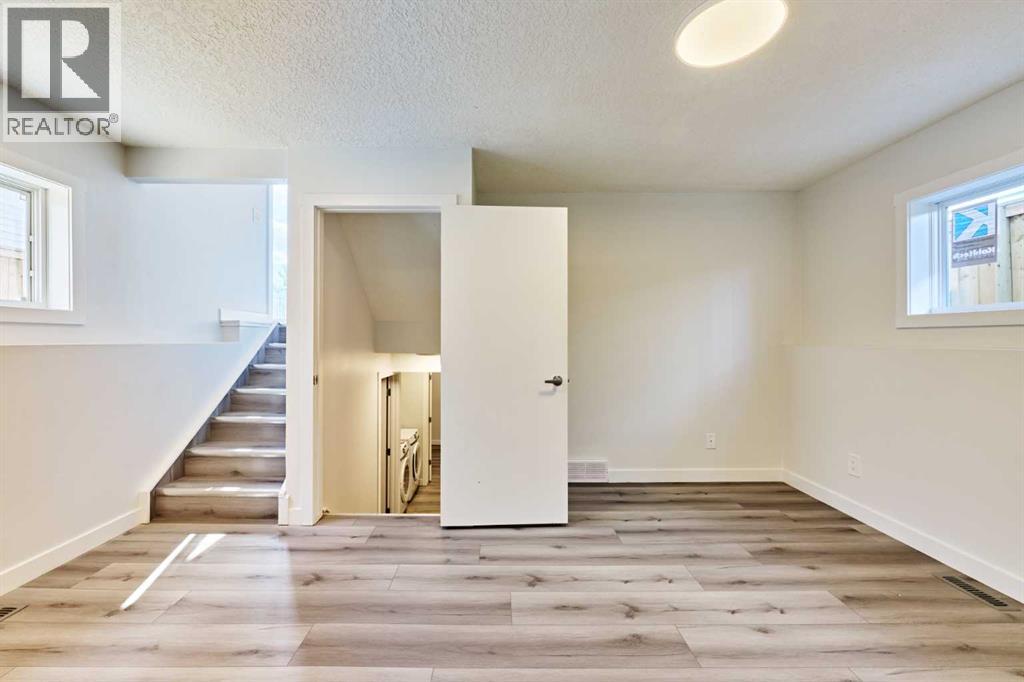 20 Erin Ridge Court Se, Calgary, Alberta  T2B 3B2 - Photo 27 - A2324315