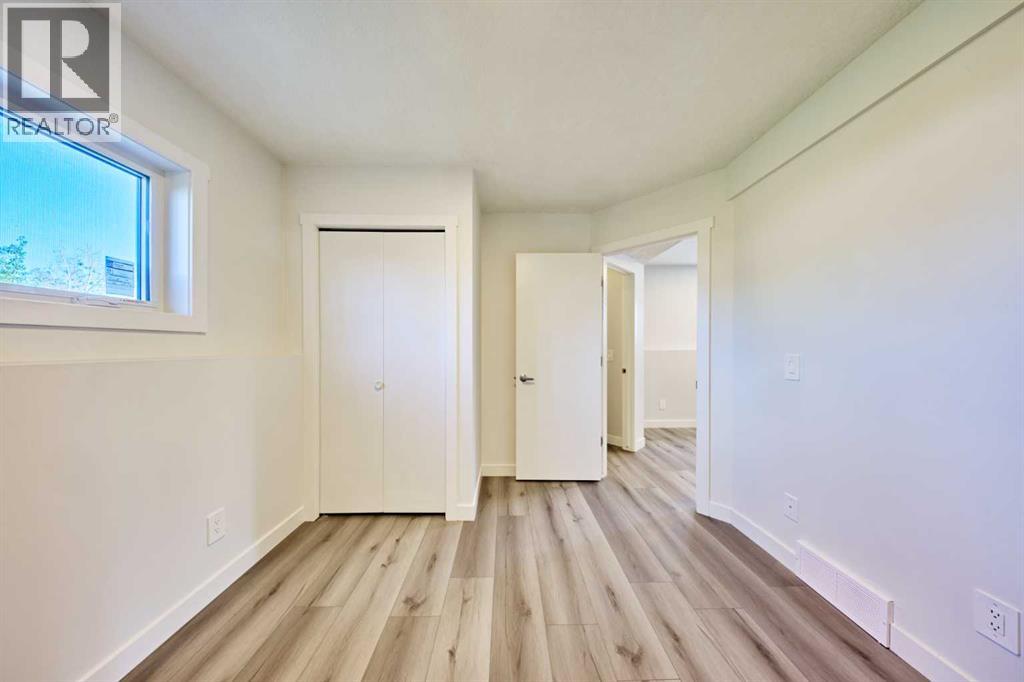 20 Erin Ridge Court Se, Calgary, Alberta  T2B 3B2 - Photo 37 - A2324315
