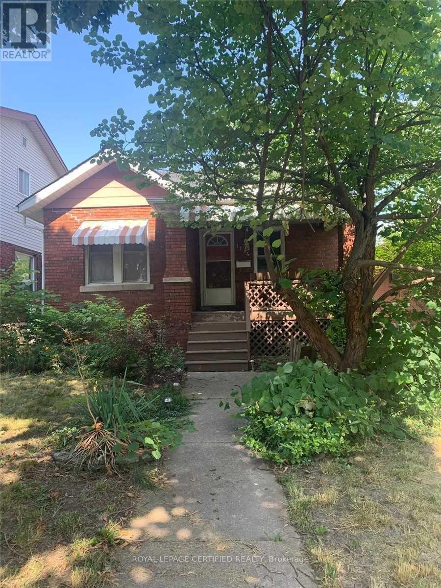 1184 JANETTE AVENUE, Windsor, Ontario