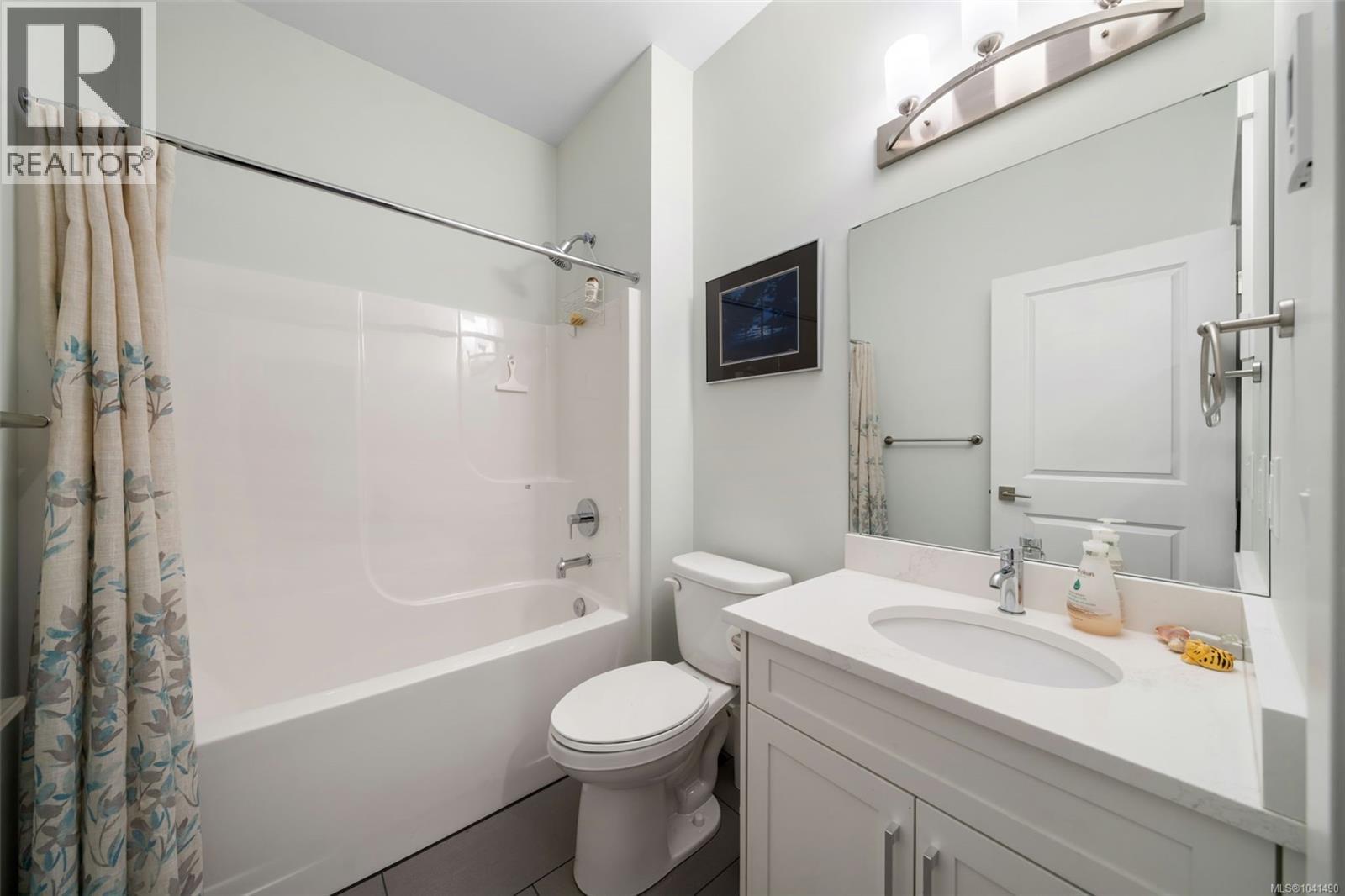 32 300 Grosskleg Way, Lake Cowichan, British Columbia  V0R 2G0 - Photo 15 - 1041490