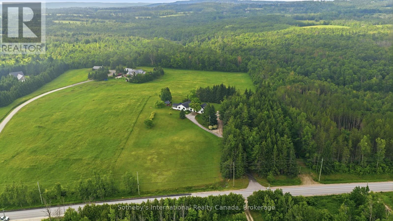9263 91 County Road, Clearview, Ontario  L0M 1H0 - Photo 3 - S13497772