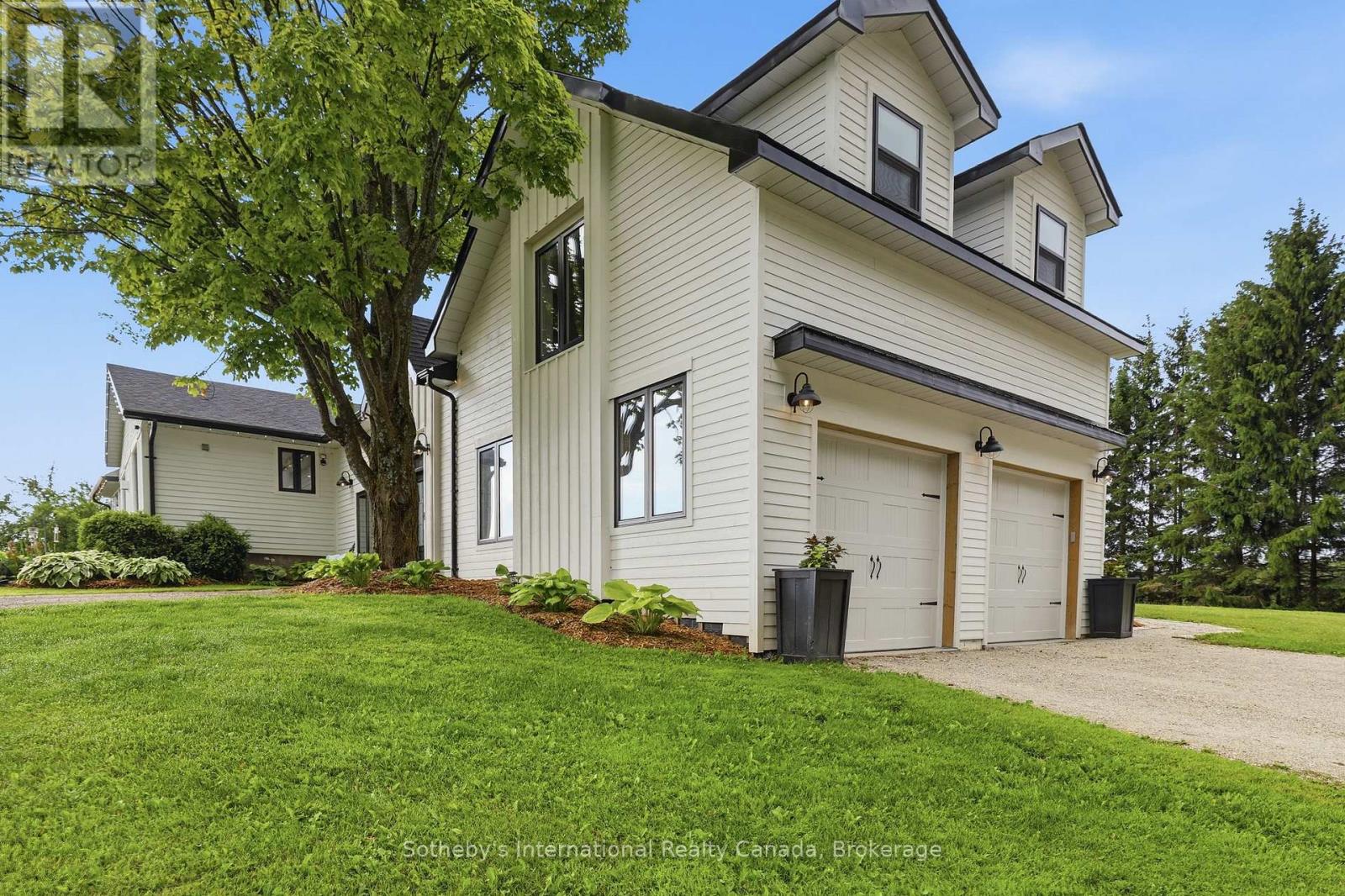 9263 91 County Road, Clearview, Ontario  L0M 1H0 - Photo 4 - S13497772