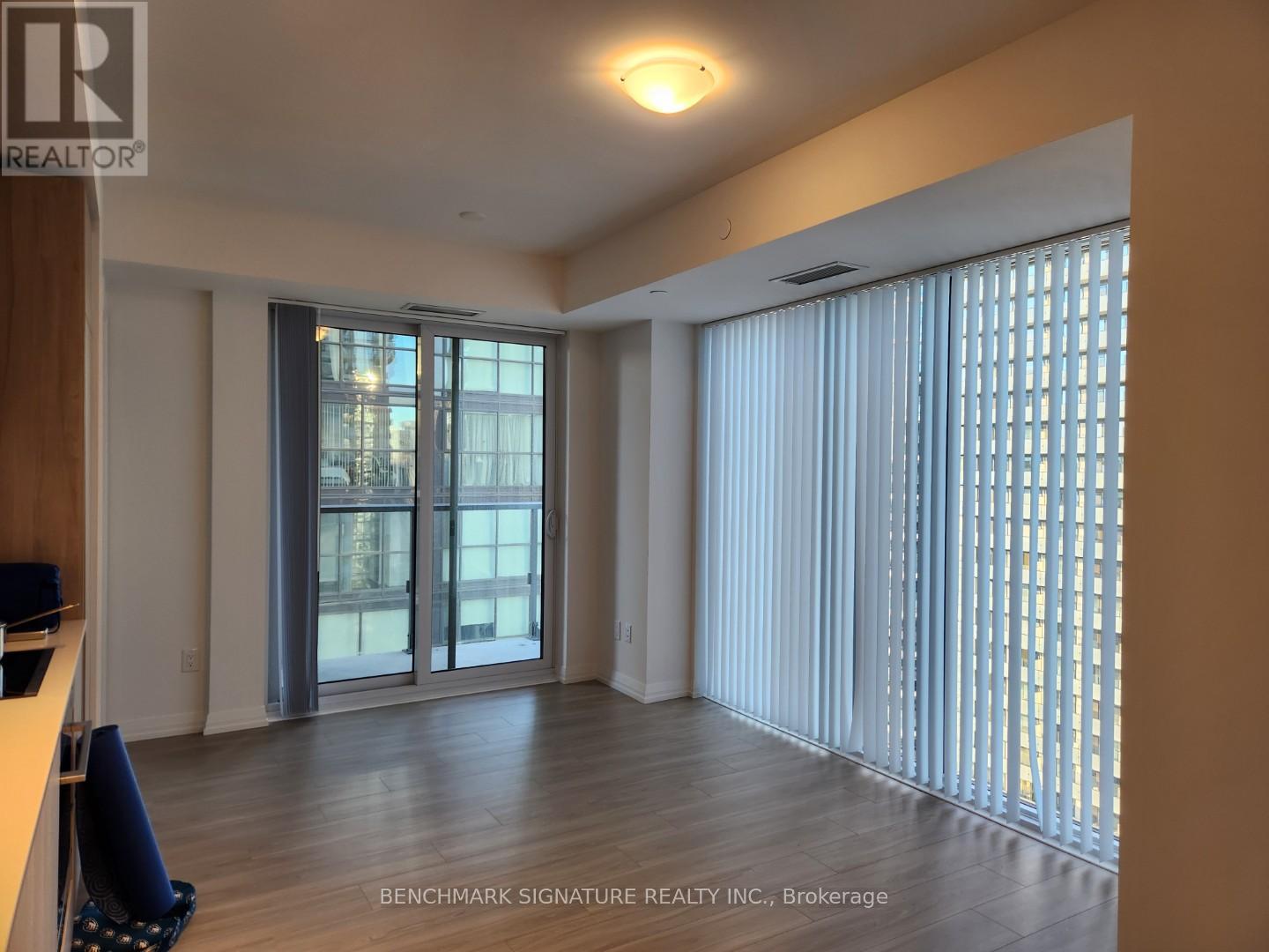 3603 - 8 WIDMER STREET, Toronto, Ontario