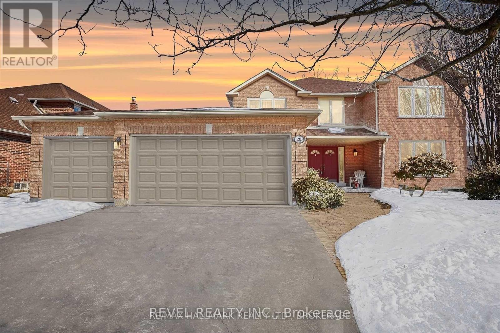 BSMT - 20 LEAH CRESCENT, Ajax (Central West)