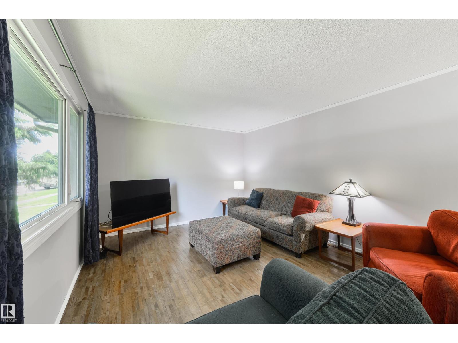 122 Brookwood Dr, Spruce Grove, Alberta  T7X 1G7 - Photo 4 - E4496095