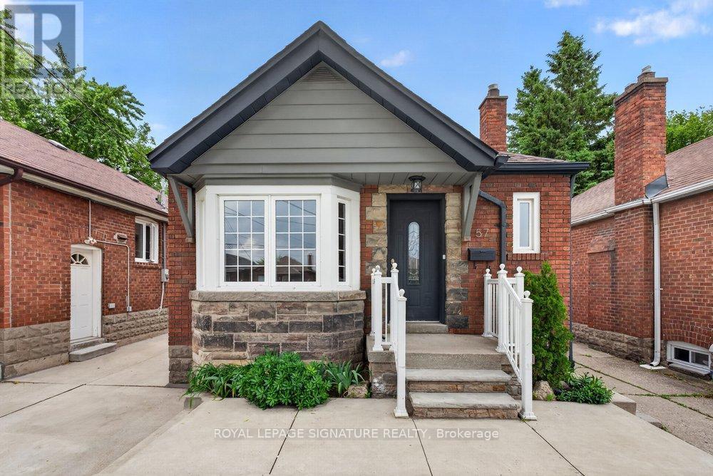 Lower - 57 Miranda Avenue, Toronto, Ontario  M6E 4G3 - Photo 17 - W13497740