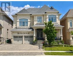 47 ROYAL WEST DRIVE, Brampton, Ontario