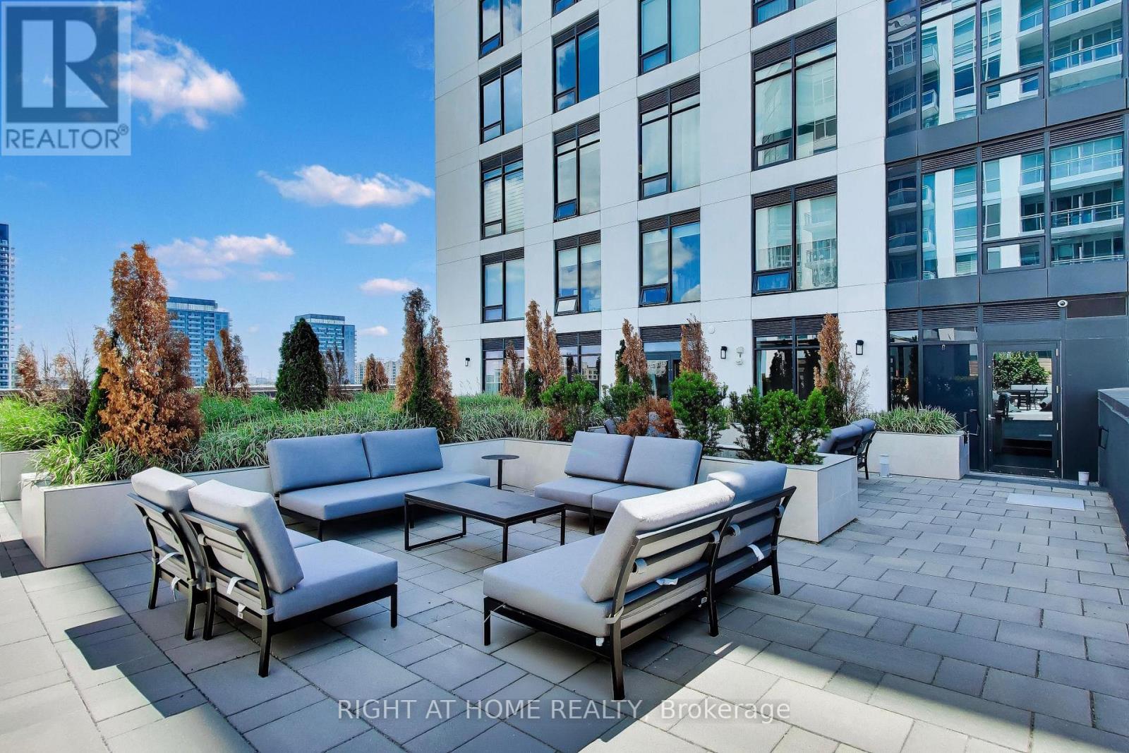 208e - 8868 Yonge Street, Richmond Hill, Ontario  L4C 0T4 - Photo 41 - N13412734
