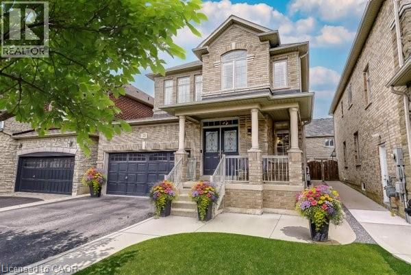23 Mcknight Avenue, Waterdown, Ontario  L8B 0R5 - Photo 3 - 40840531