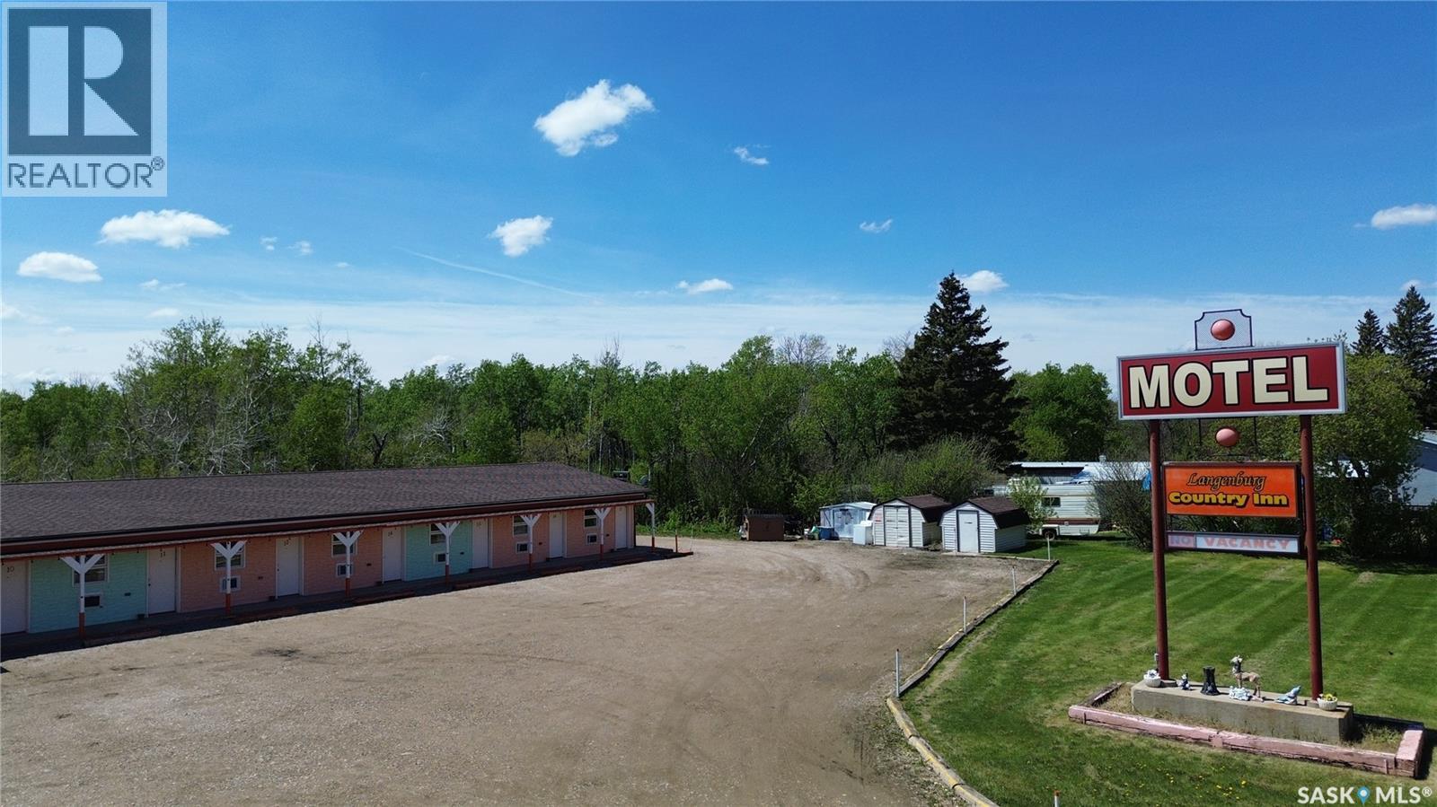 1041 Kaiser William Avenue, Langenburg, Saskatchewan  S0A 2A0 - Photo 8 - SK028058