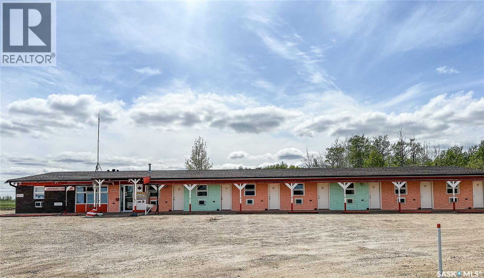 1041 Kaiser William Avenue, Langenburg, Saskatchewan  S0A 2A0 - Photo 4 - SK028058