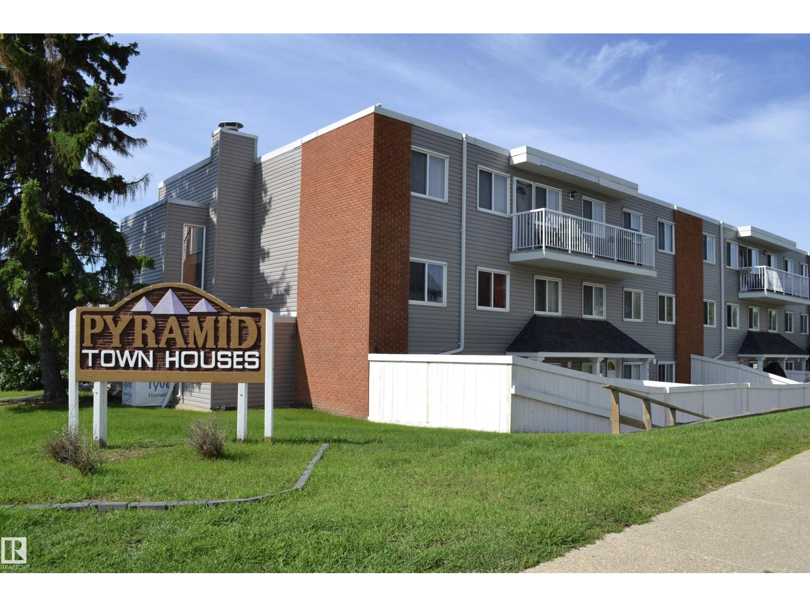 #109 14530 52 ST NW, Edmonton, Alberta