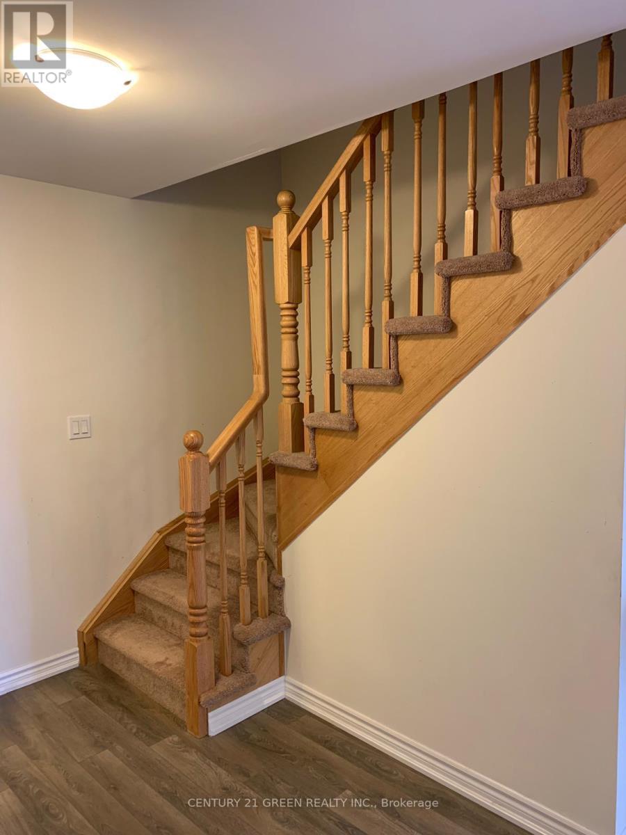 94 Daylily Lane, Kitchener, Ontario  N2R 0L2 - Photo 9 - X13425914