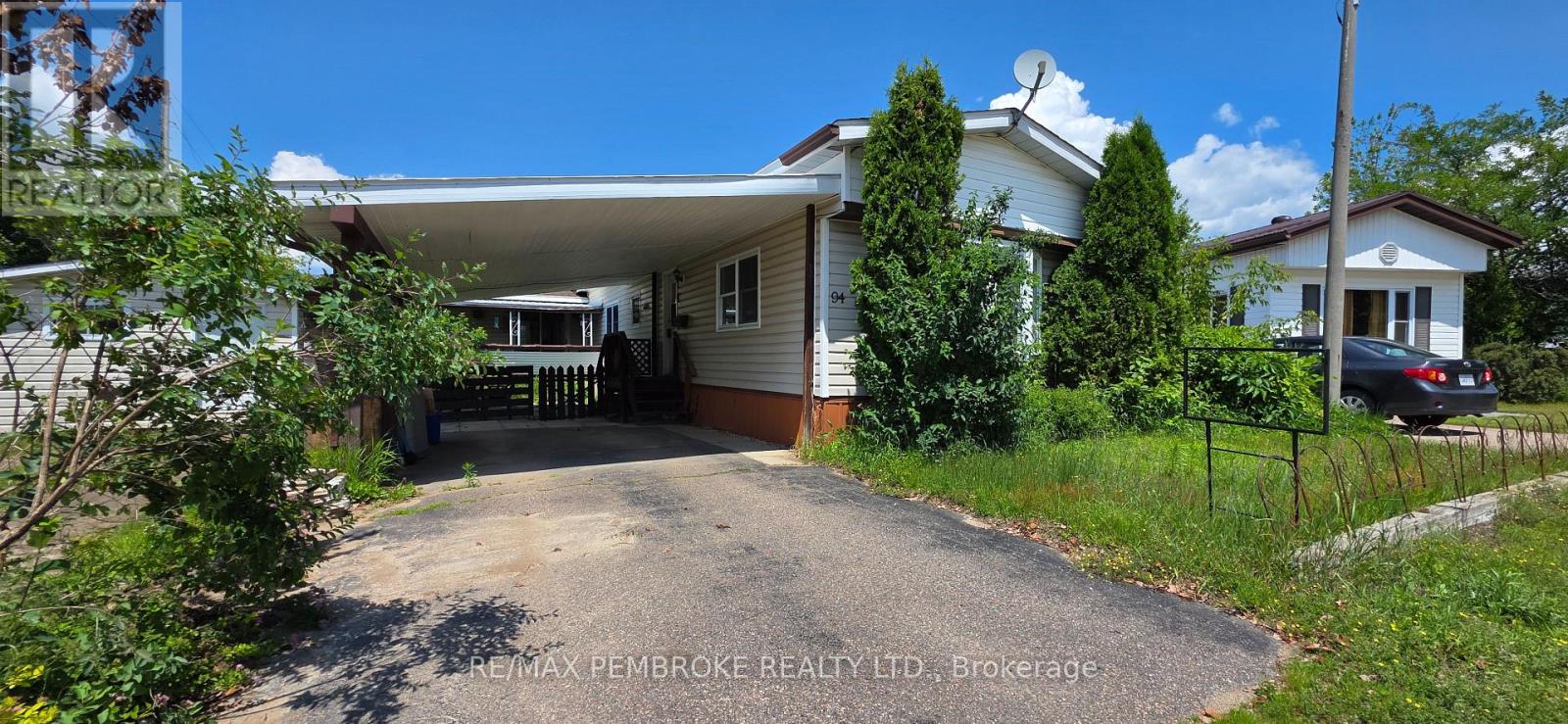 94 PINEHURST ESTATES, Petawawa, Ontario