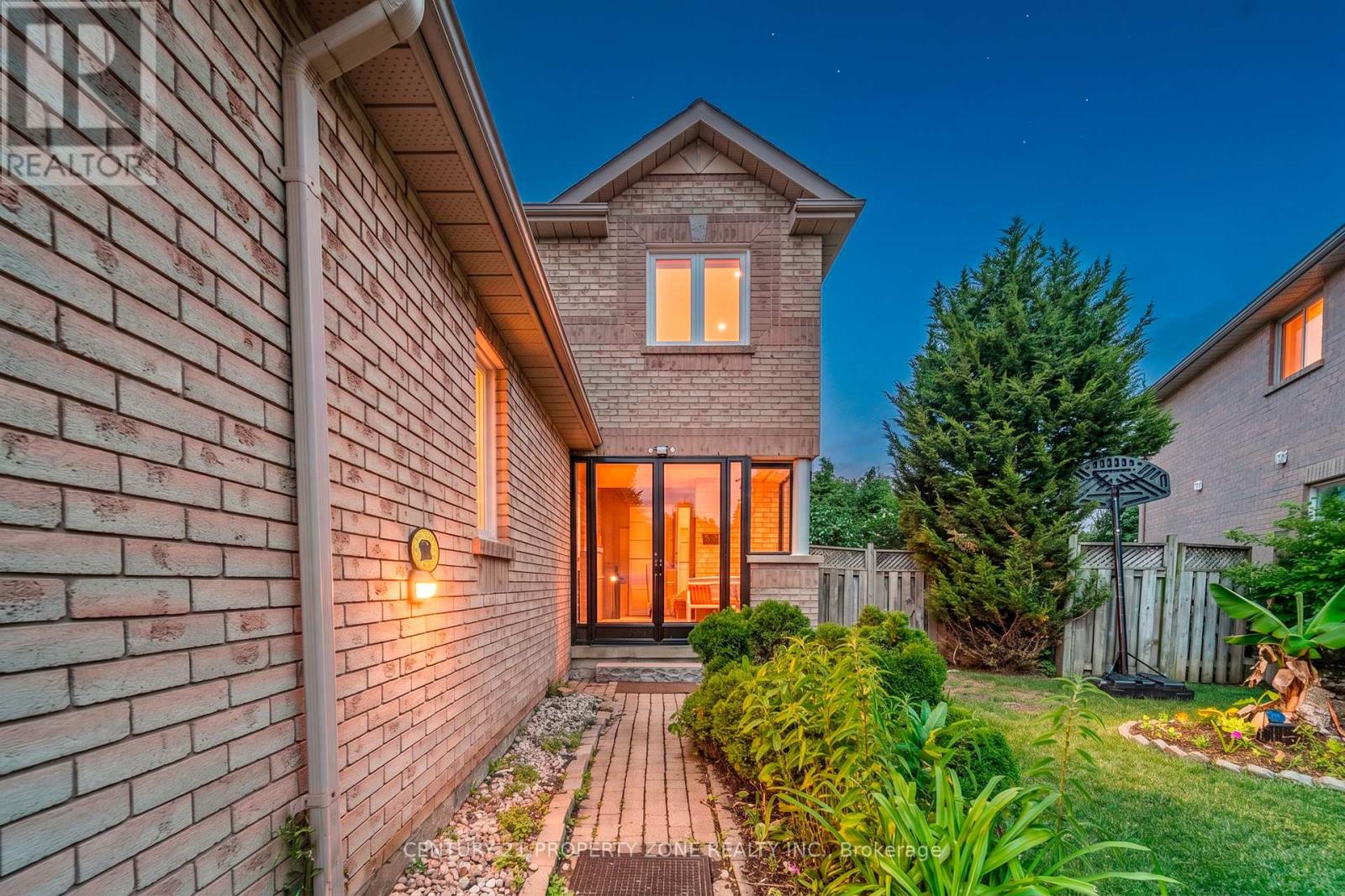 3020 Pendleton Road, Mississauga, Ontario  L5N 7C5 - Photo 2 - W13489054