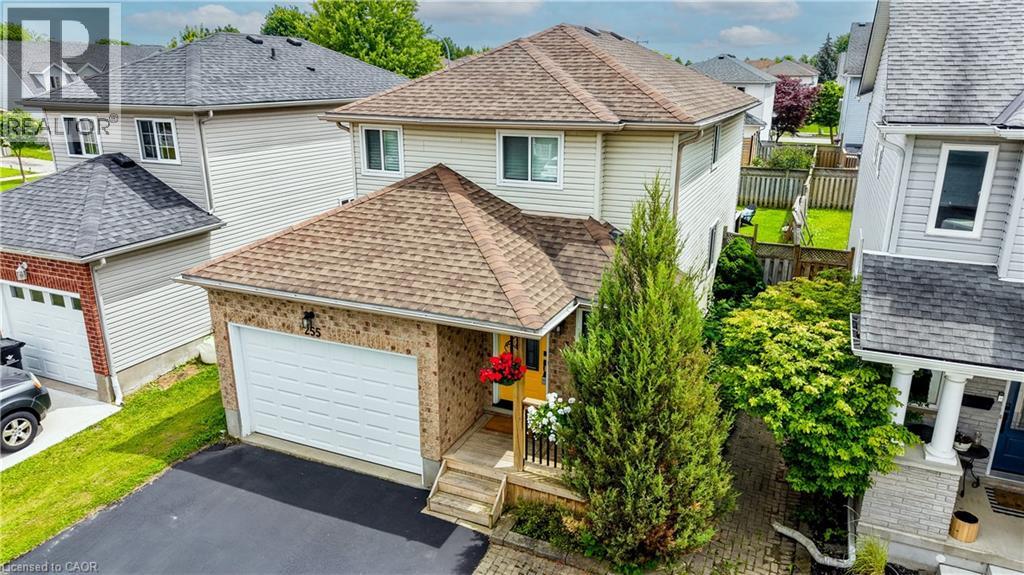 255 Highbrook Crescent, Kitchener, Ontario  N2E 3P6 - Photo 3 - 40826133