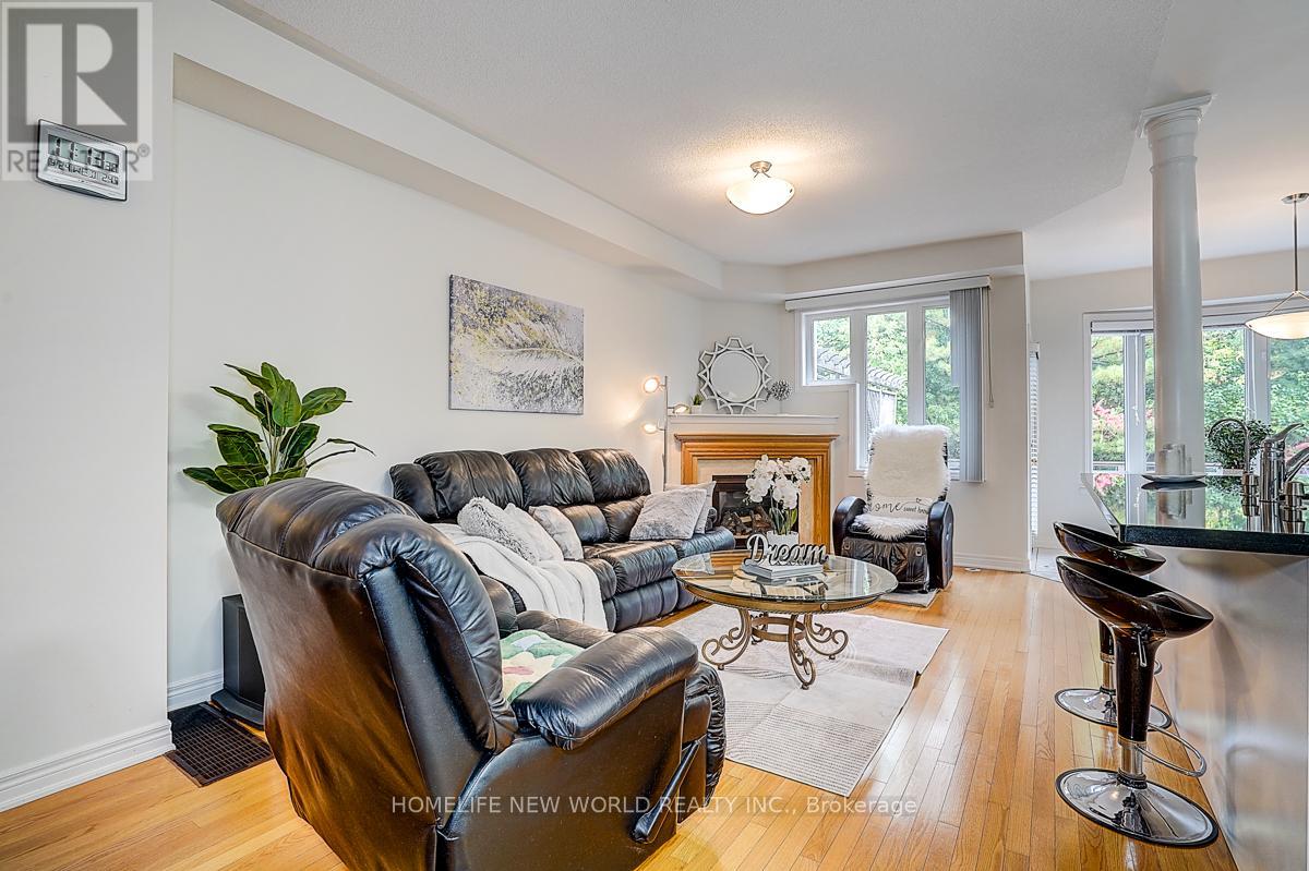 2305 Woodfield Road, Oakville, Ontario  L6H 6Y7 - Photo 13 - W13497800