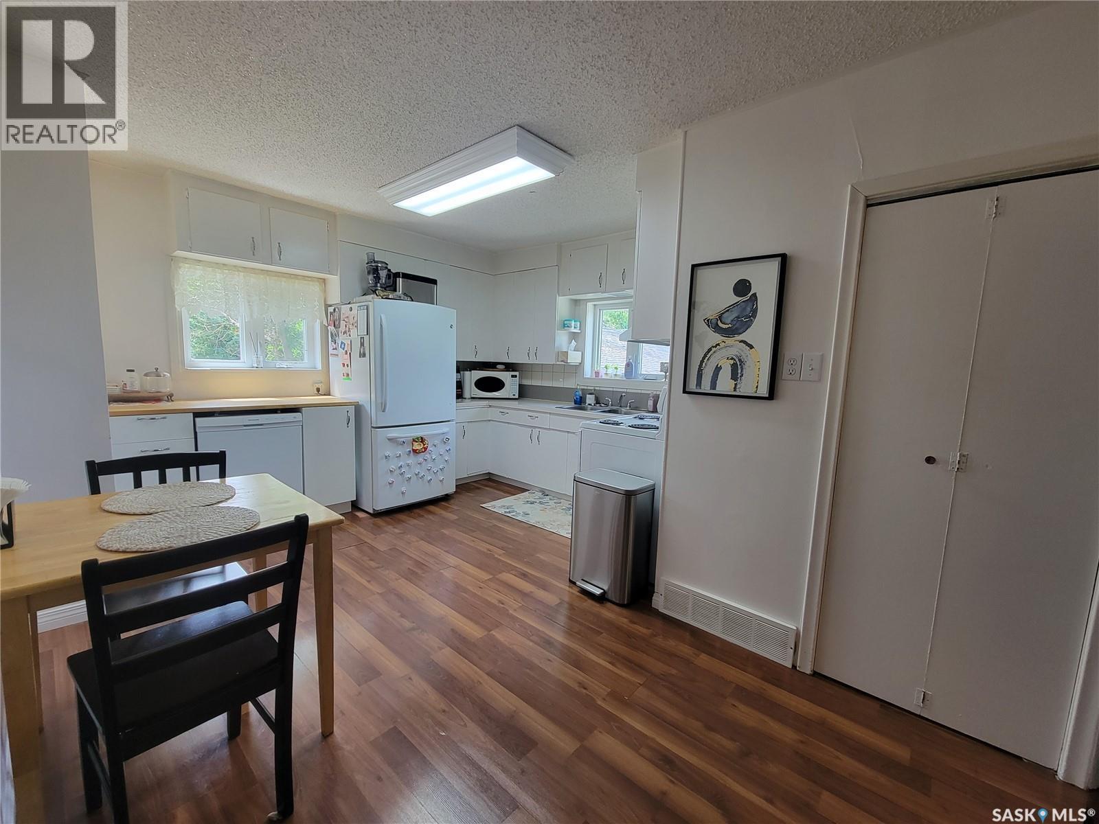 214 5th Street, Denzil, Saskatchewan  S0L 0S0 - Photo 5 - SK040889
