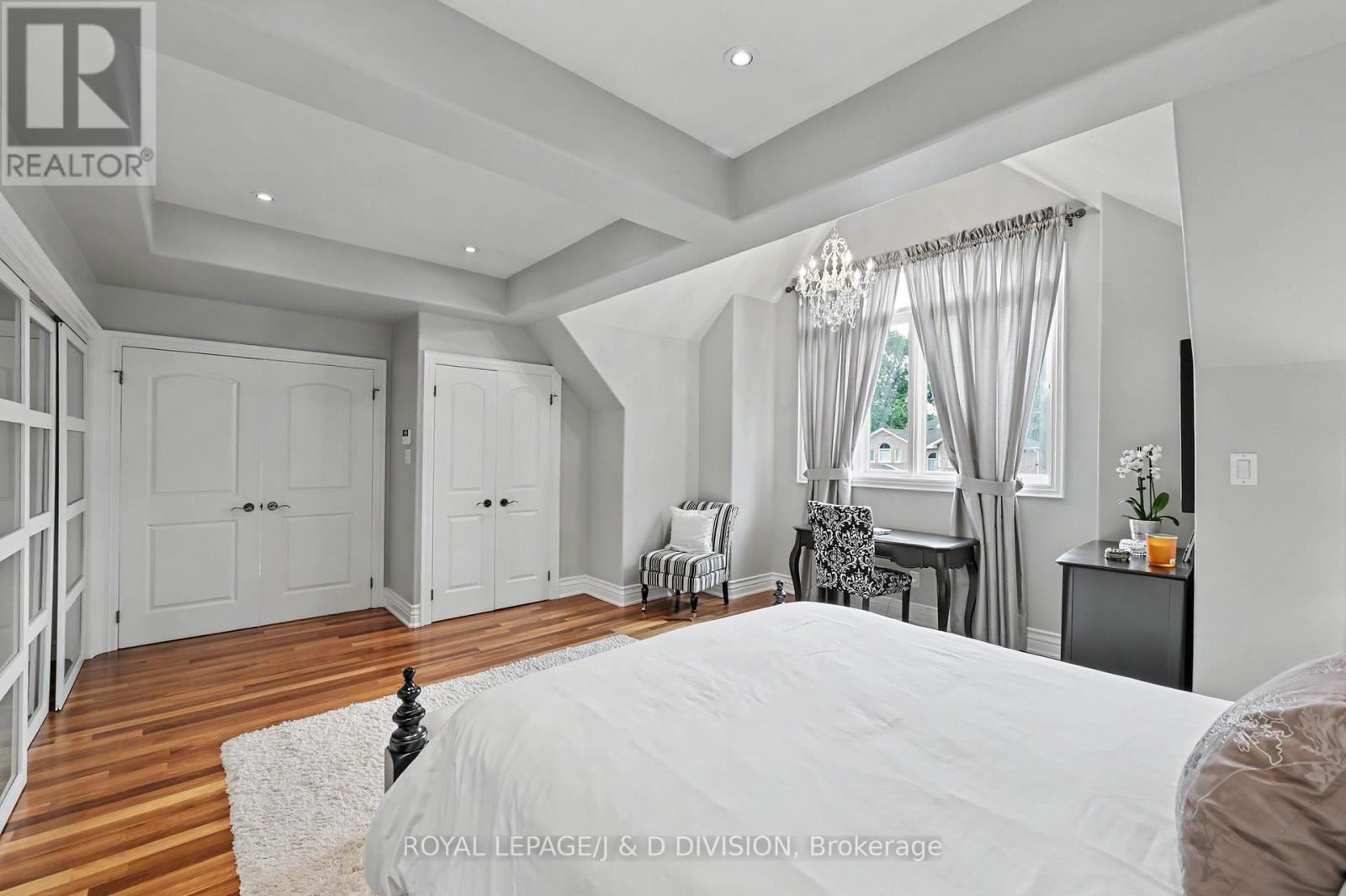 17 Agar Crescent, Toronto, Ontario  M9B 5A4 - Photo 40 - W13492000